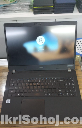 Acer travel mate p215-252